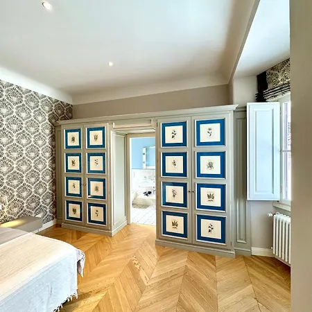 Casa R